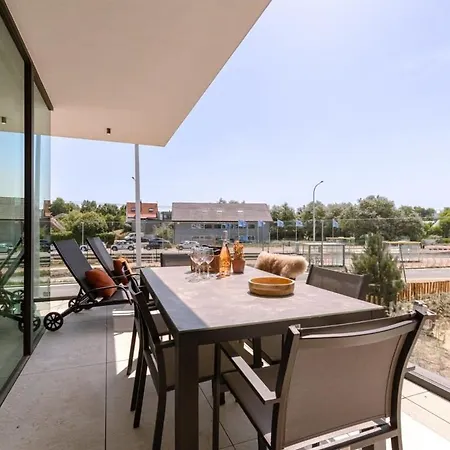 Appartement New, Luxurious And Modern With Private Parking