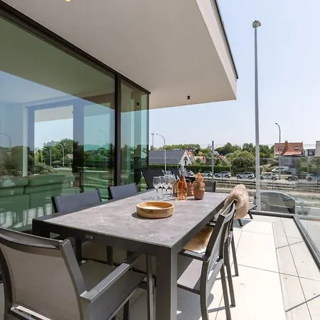 New, Luxurious And Modern With Private Parking Appartement *