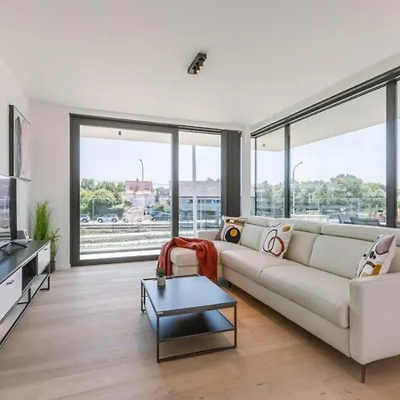 New, Luxurious And Modern With Private Parking Appartement Koksijde