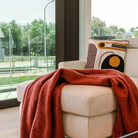Appartement New, Luxurious And Modern With Private Parking *